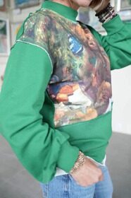 Sweatshirt with open cut "Bear. Childhood"